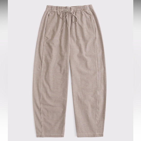 Abercrombie & Fitch Tan Checkered Women's Trousers - Picture 5 of 11